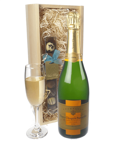 Veuve Clicquot Vintage Champagne and Chocolates Gift Set