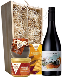 Australian Shiraz Wine & Gourmet Food Gift Box