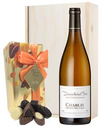 Chablis White Wine and Chocolates Gift Set