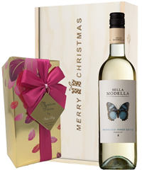 Italian Pinot Grigio Christmas Wine and Chocolate Gift Box