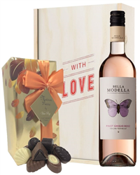 Italian Pinot Grigio Rose Valentines Wine and Chocolate Gift Box