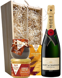 Moet & Chandon Champagne Hamper