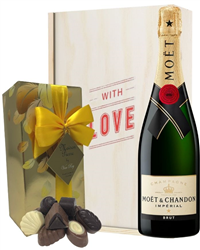 Moet & Chandon Valentines Champagne and Chocolates Gift Box