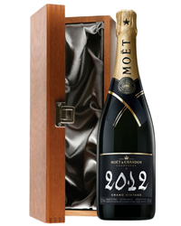 Moet et Chandon Vintage Champagne L...