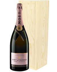 Moet Rose Champagne Magnum 150cl in...