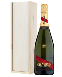 Mumm Champagne Gift