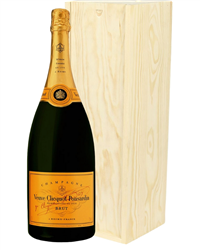 Veuve Clicquot Champagne Magnum 150cl in Wooden Gift Box