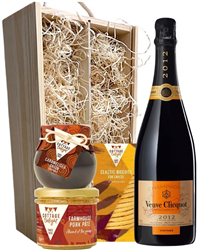 Veuve Clicquot Vintage Champagne & Gourmet Food Gift Box