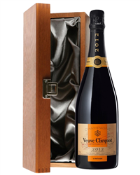 Veuve Clicquot Vintage Champagne Lu...