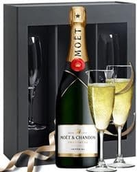 Moet Champagne Gift Set with Glasses