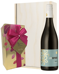 Merlot Red Wine and Chocolates Gift Set in Wooden Box