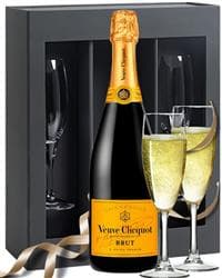 Veuve Clicquot Champagne Gift Set with Glasses