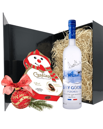 Christmas Vodka And Chocolates Gift Set