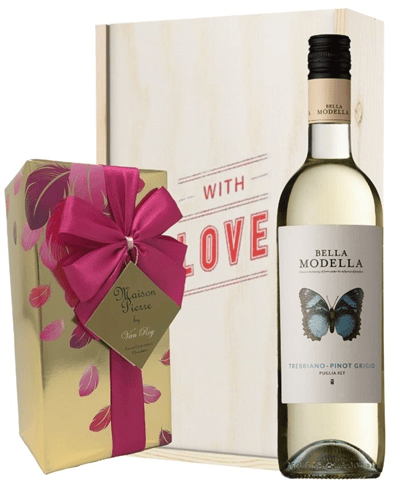 Italian Pinot Grigio Valentines Wine and Chocolate Gift Box