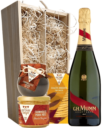 Mumm Champagne Hamper