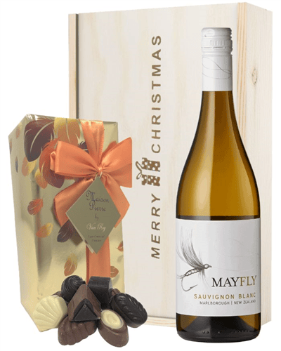 New Zealand Sauvignon Blanc White Wine Christmas Wine and Chocolate Gift Box