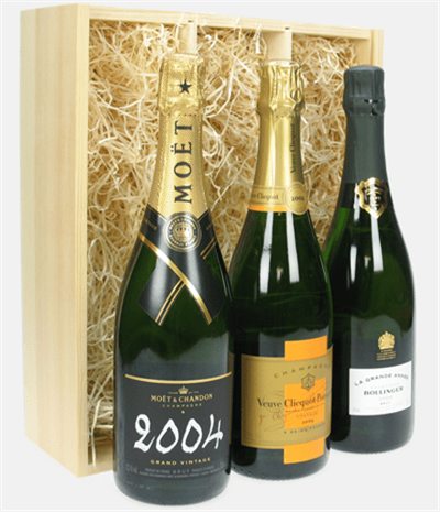The Vintage Collection Three Bottle Champagne Gift in Wooden Box