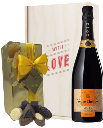 Veuve Clicquot Vintage Valentines Champagne and Chocolates Gift Box