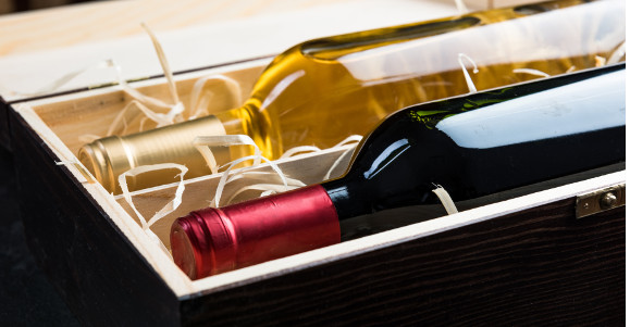🥂 Wine Gift Delivery UK | Send Wine Gift | Wine Delivered