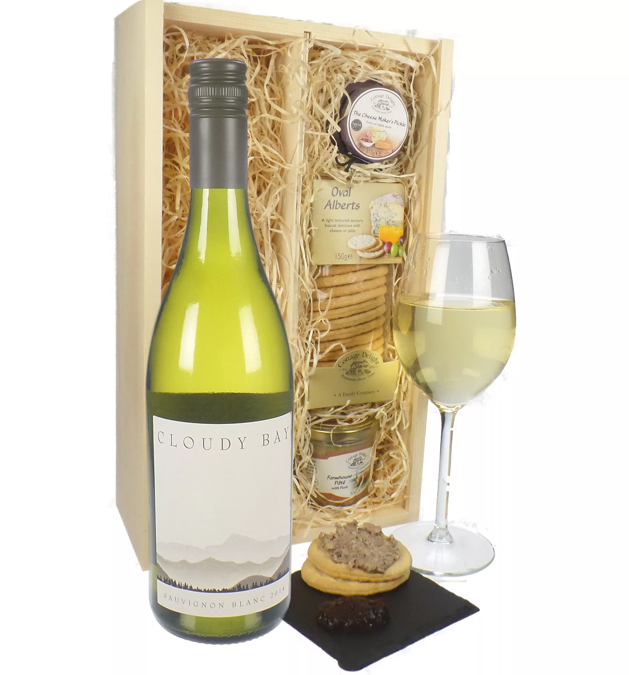 Cloudy Bay Sauvignon Blanc Wine Gourmet Food Gift Box