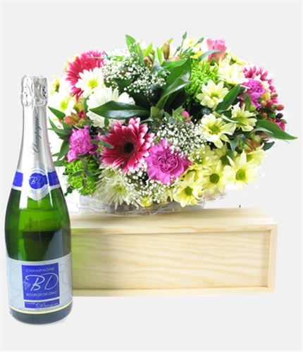 Champagne and Flowers Bourgeois-Diaz