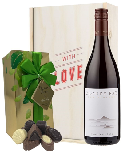 New Zealand Cloudy Bay Pinot Noir Valentines Wine and Chocolate Gift Box