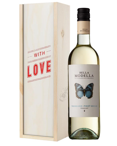 Pinot Grigio White Wine Valentines With Love Special Gift Box